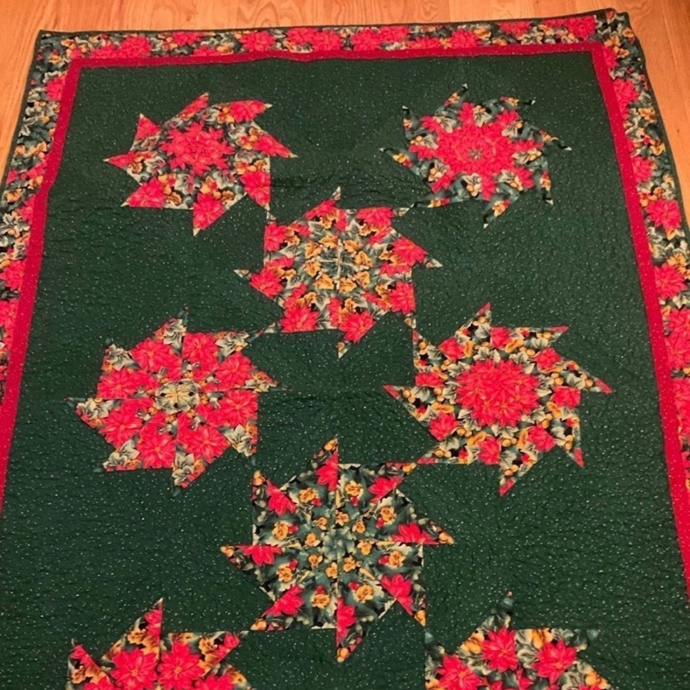 Handmade Vintage Christmas Quilt - Picture 2 of 8